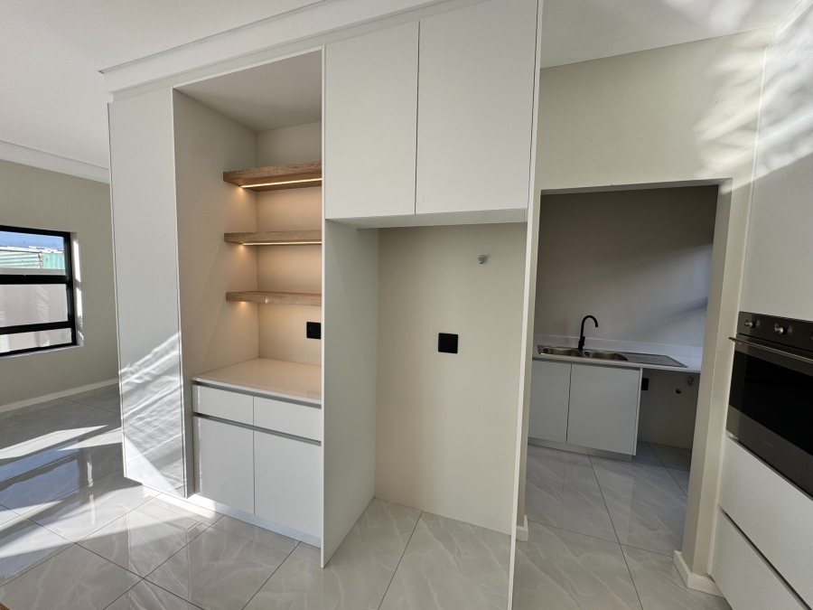 3 Bedroom Property for Sale in Sandown Western Cape